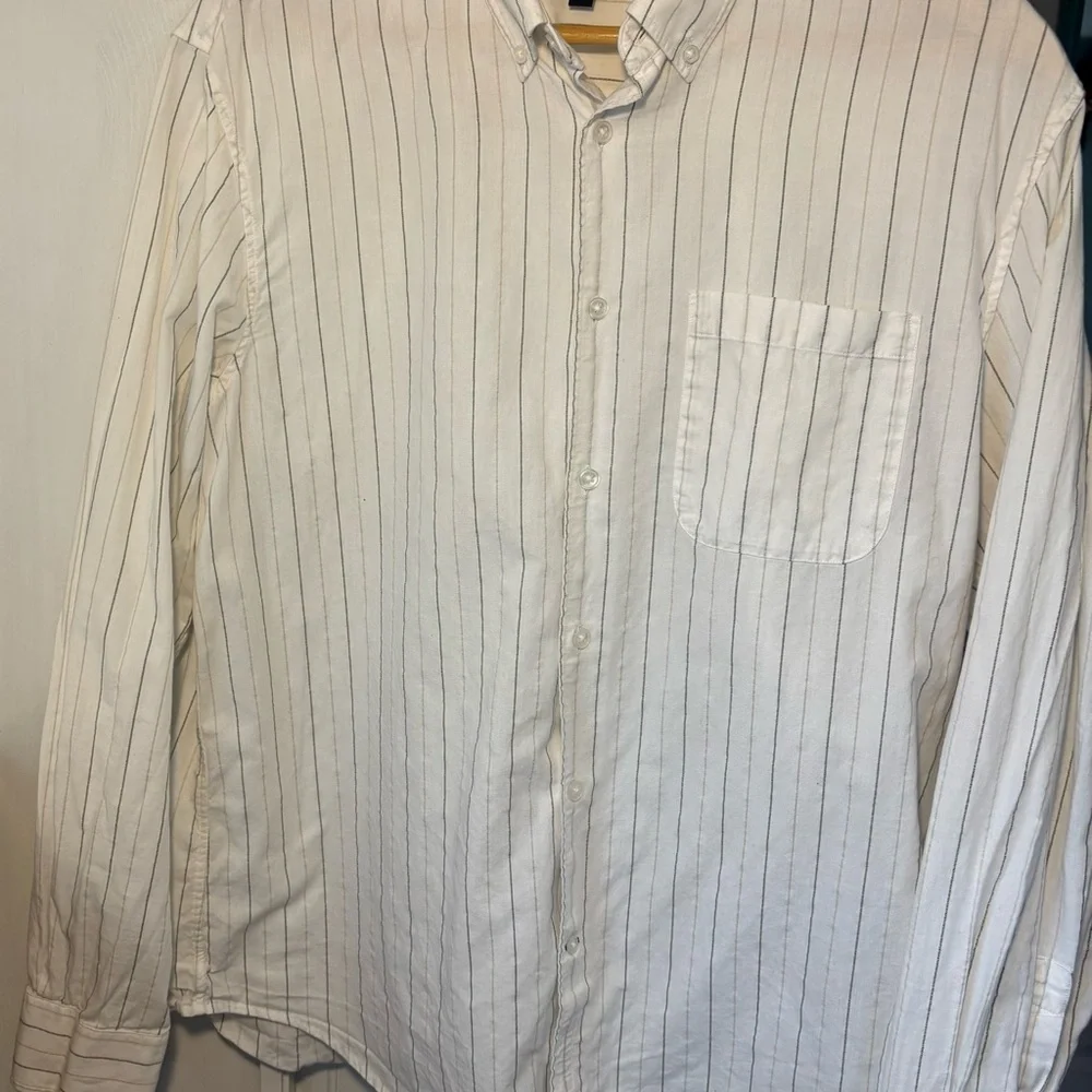 Classic White Striped Button Down Large Club Monaco - Picture 3 of 9